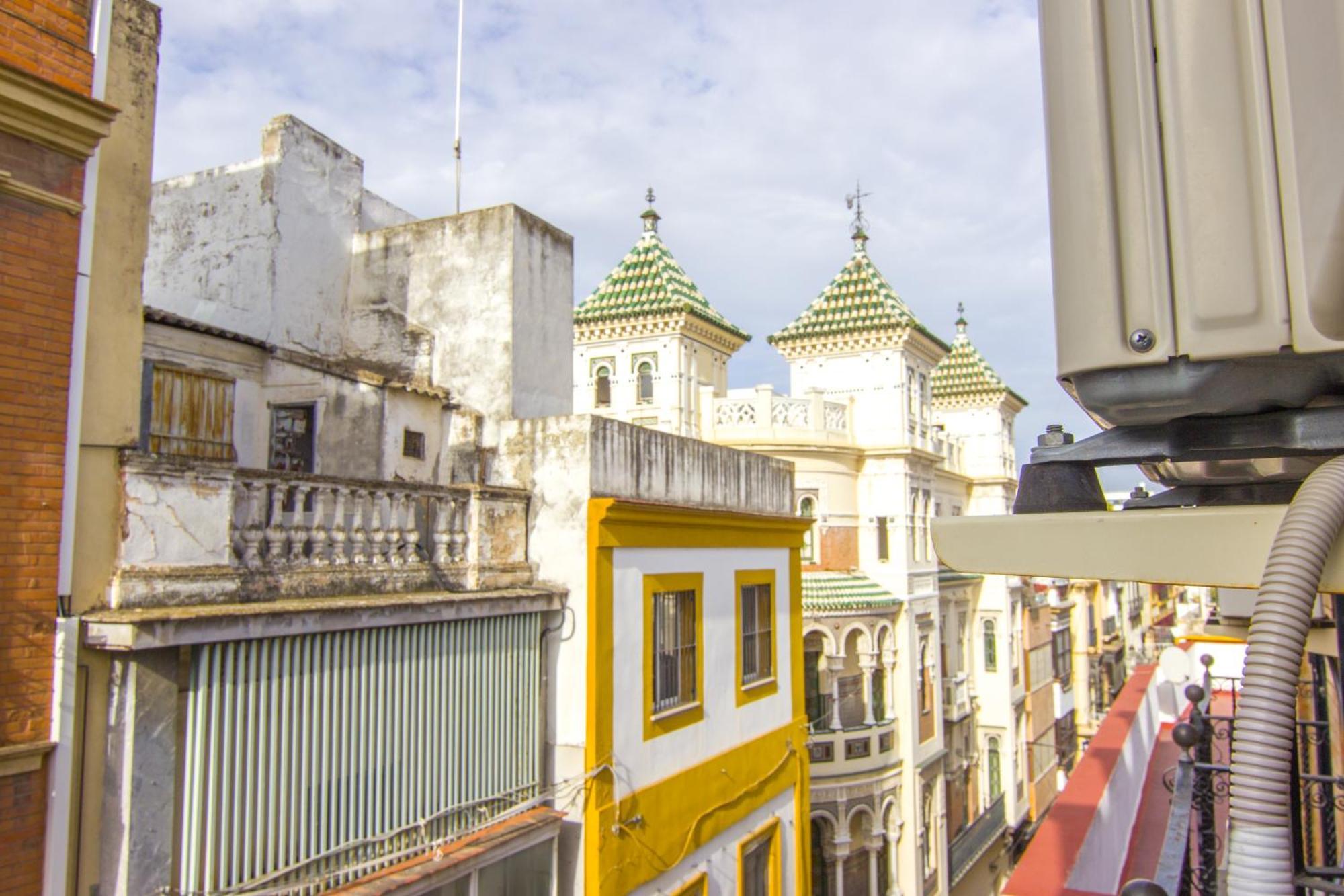 RentalSevilla En el centro histórico sevillano Sevilha Exterior foto